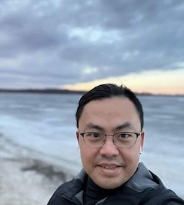 Joseph Zhong selfie